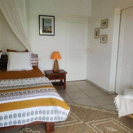Chambre D'Hote Avec Vue Mer Grand-Bourg  Buitenkant foto